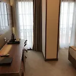 老港口酒店 酒店