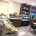 老港口酒店